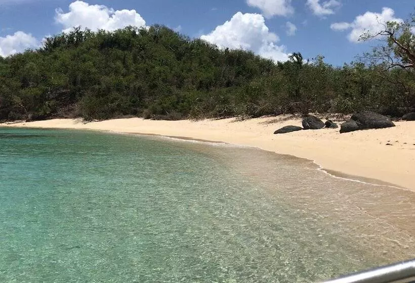 هتل Culebra Ocean View