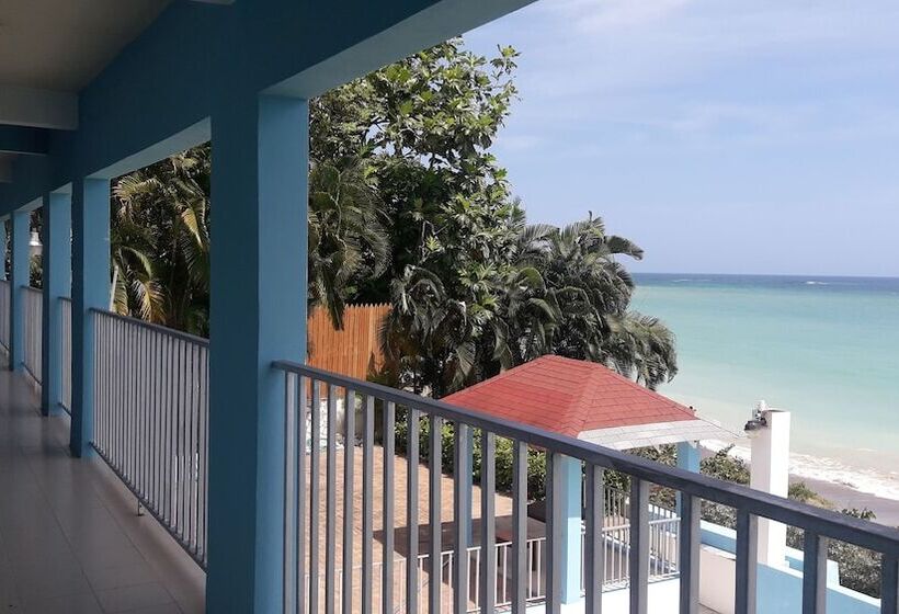 هتل Golden Shore Resort