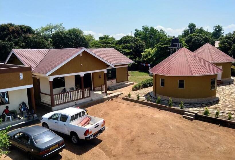 هتل Kalalo Cottage Inn