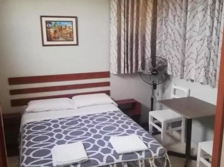 هتل La Posada De Valdez