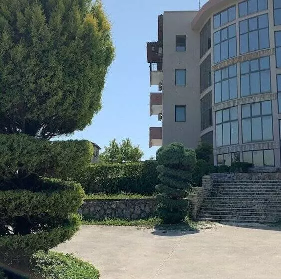 Hotelli Lukas