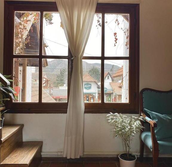 호텔 Posada Novalis Vgb