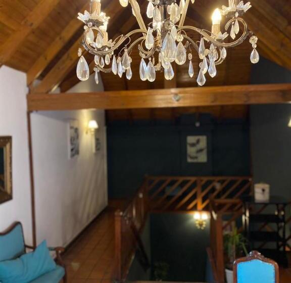 호텔 Posada Novalis Vgb