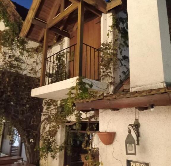 호텔 Posada Novalis Vgb