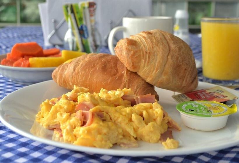 Hotel Santa Cecilia Cali