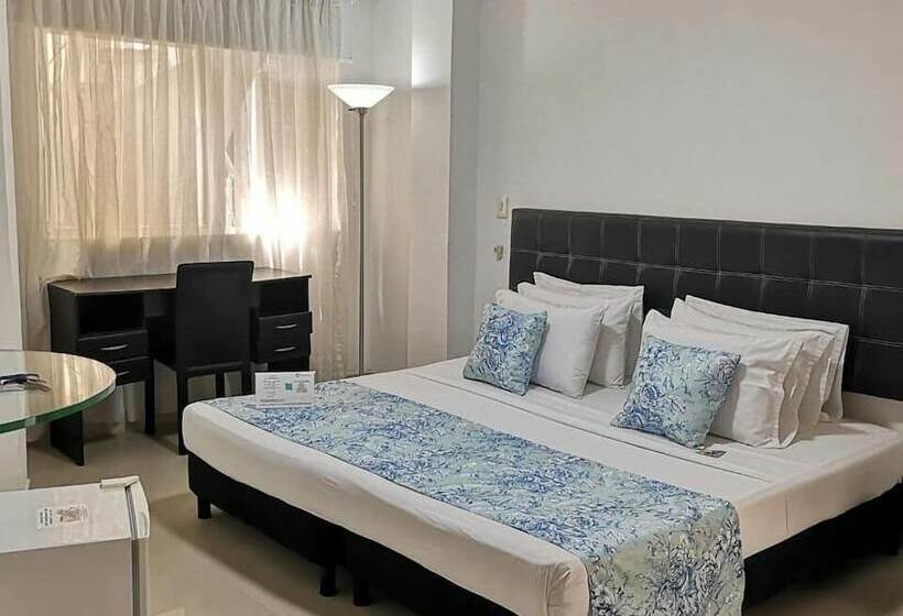 Hotel Santa Cecilia Cali