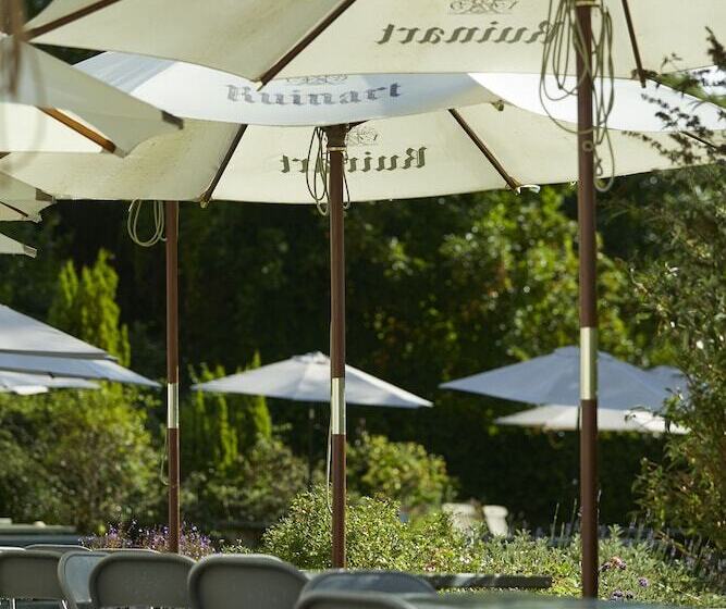 فندق Valley Camping At The Wheatsheaf