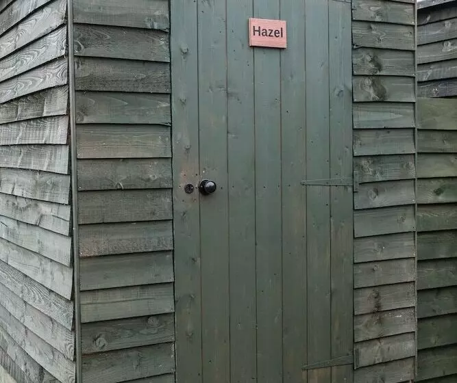 Hotelli Valley Camping At The Wheatsheaf