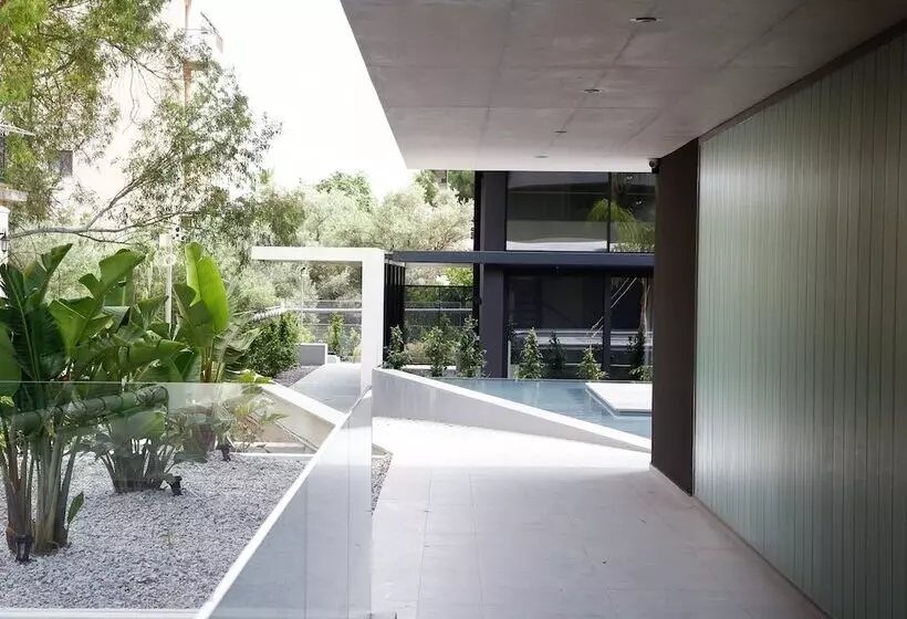 ホテル Voula Lofts