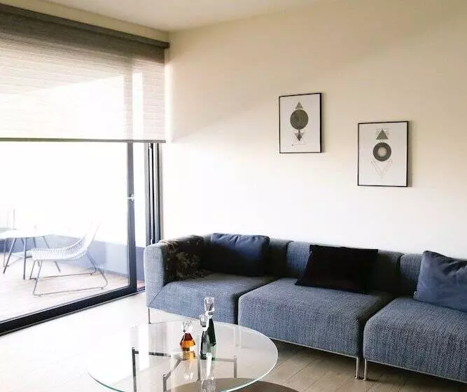 ホテル Voula Lofts