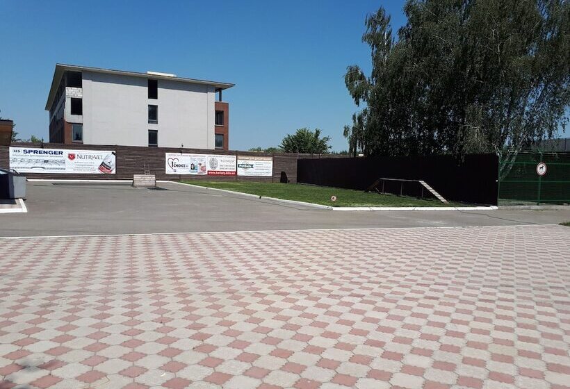 فندق على الطريق Sabi