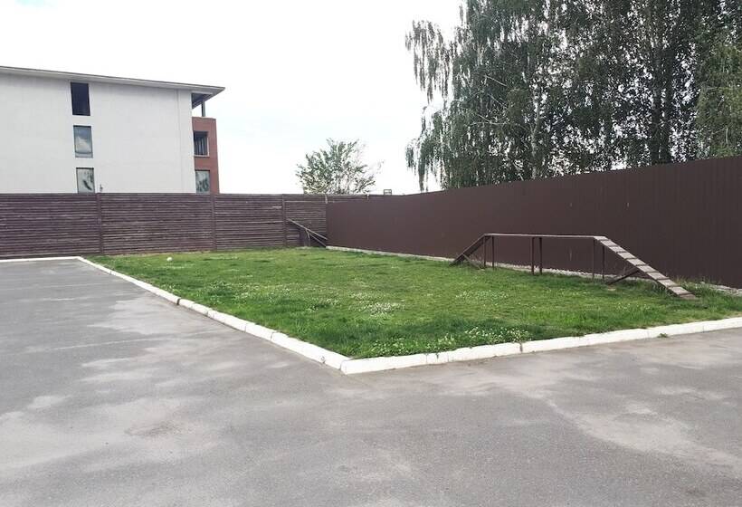 فندق على الطريق Sabi