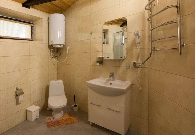 فندق على الطريق Sabi