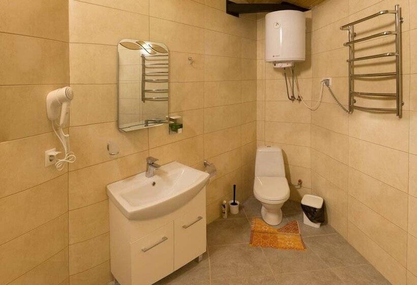 فندق على الطريق Sabi