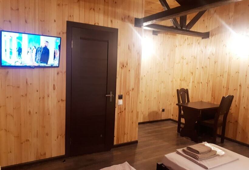 فندق على الطريق Sabi