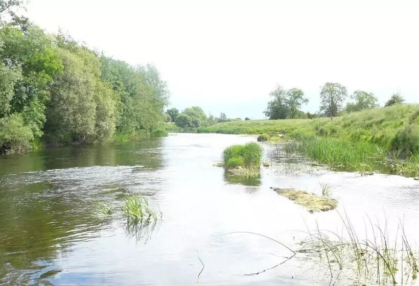 Majatalo Boyne View House