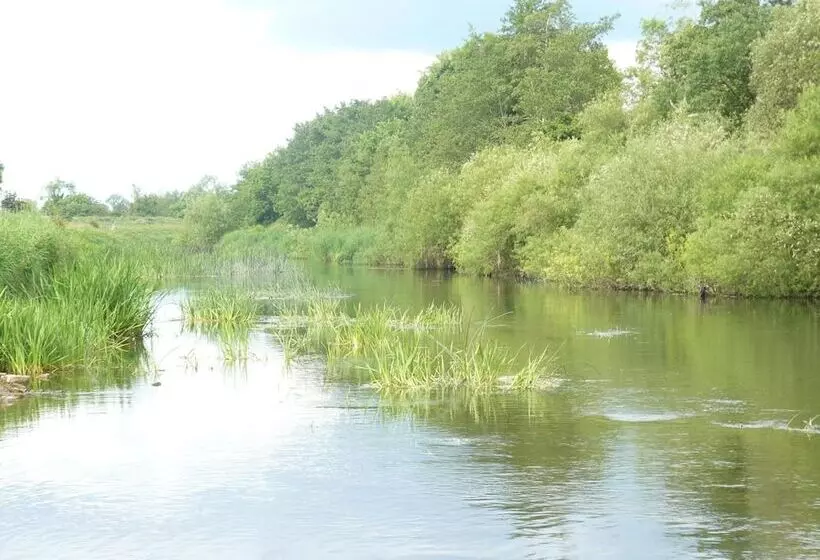 Majatalo Boyne View House