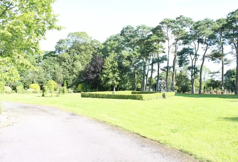 Majatalo Boyne View House