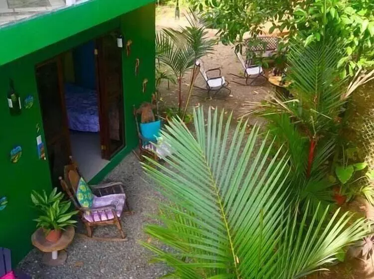 ペンション Guest House Pura Vida