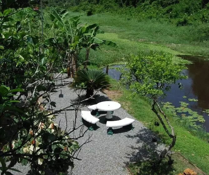 ペンション Guesthouse La Ressource