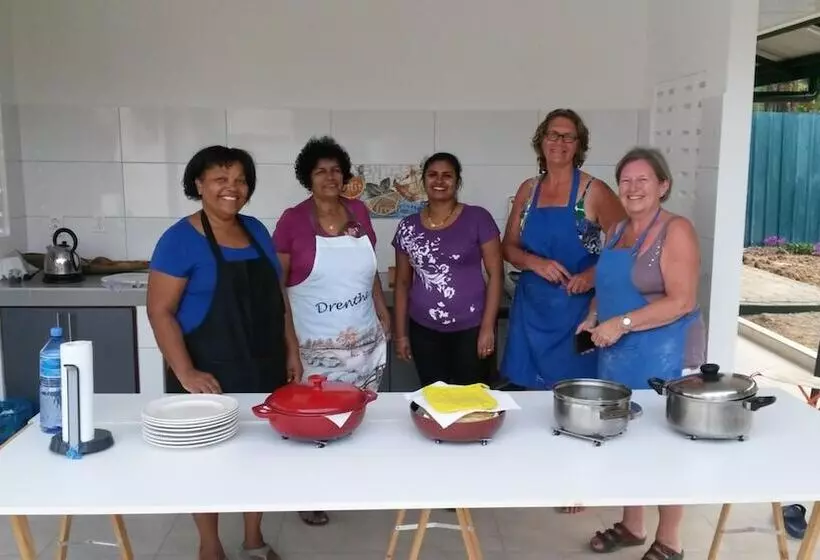 ペンション Guesthouse La Ressource