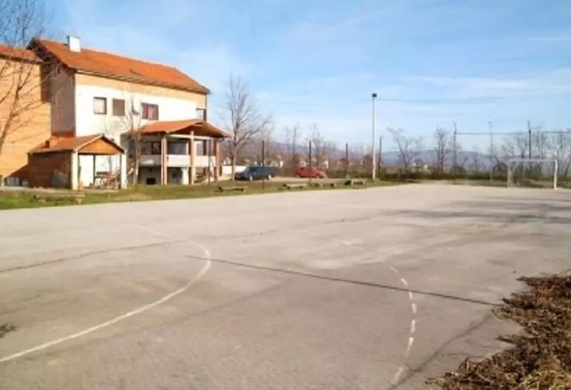 Majatalo Prenociste Denis