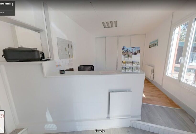 אתר נופש Les Chalets Du Grand Recoin