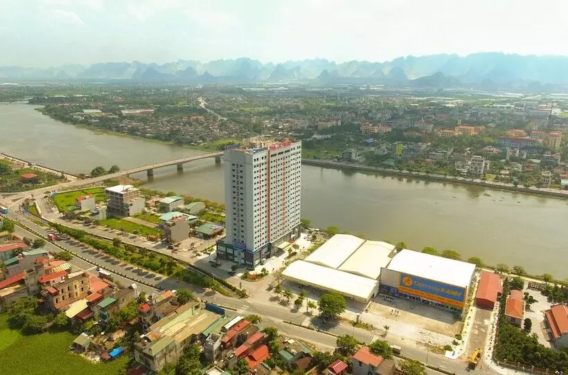 Tien Loc Palace