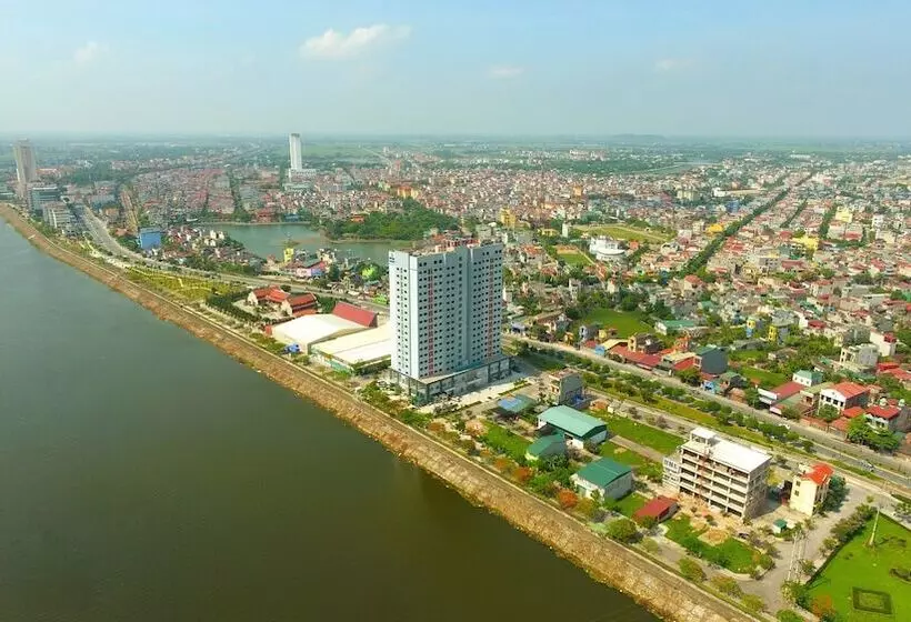 Tien Loc Palace