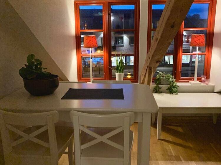 Tonys Restaurang & Pensionat