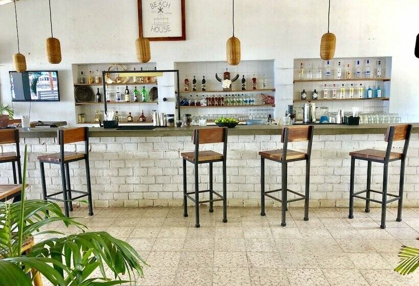 Общежитие The Beach House Nicaragua