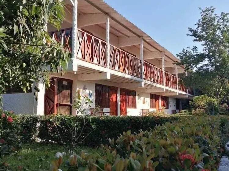 Hotelli Cabanas Praba