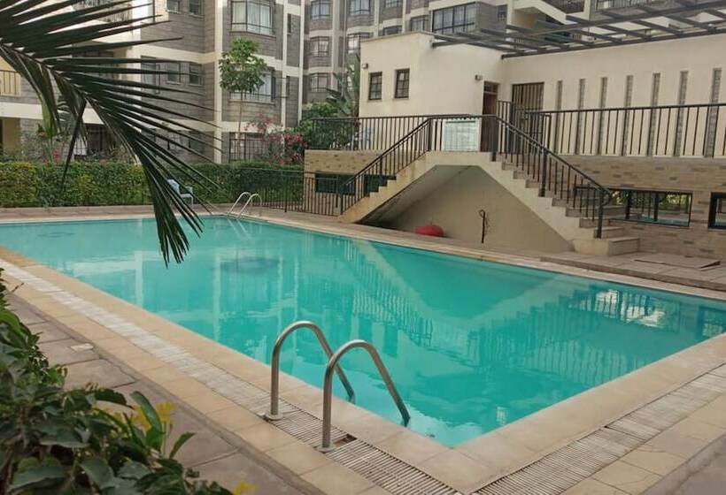 هتل Celestial Luxury Homestay