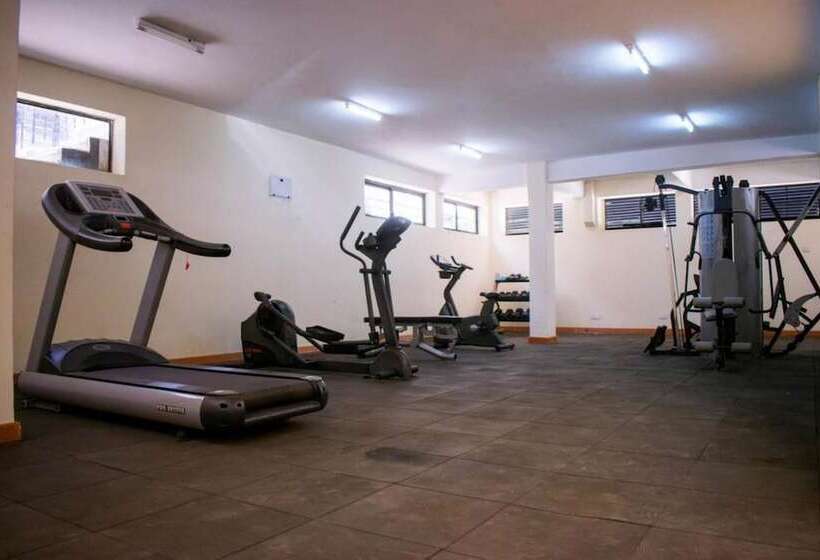 هتل Celestial Luxury Homestay