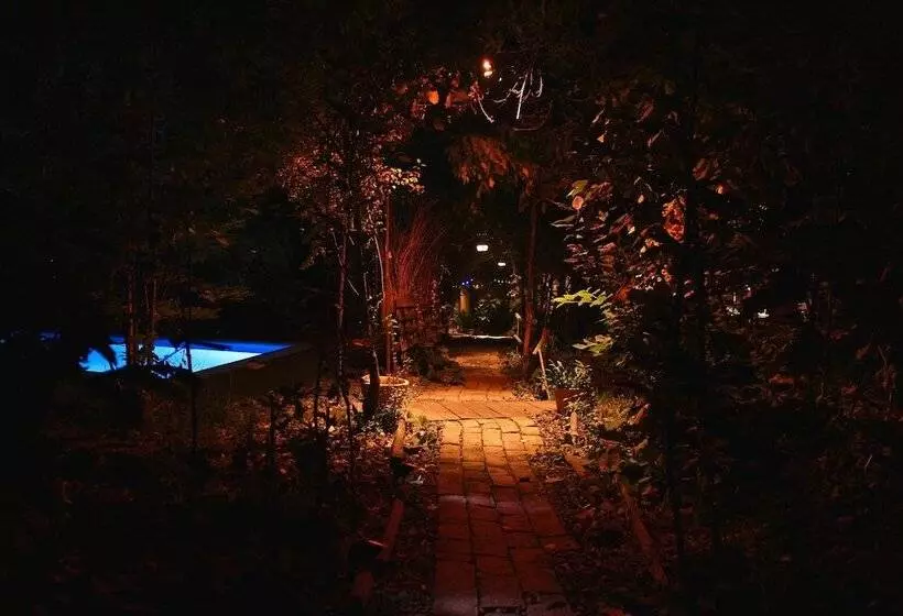 هتل El Jardin