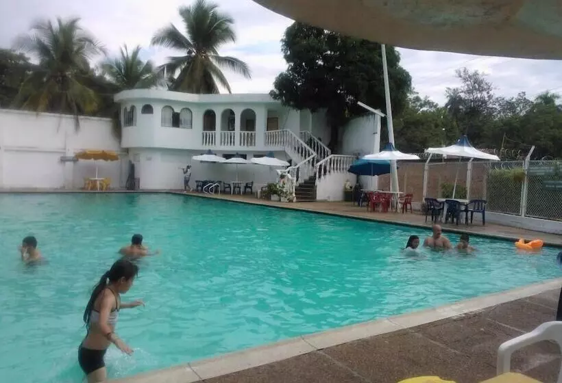 ホテル San Fernando