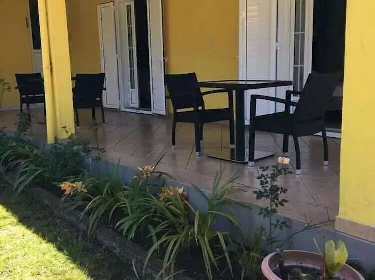 پانسیون Le Guétali