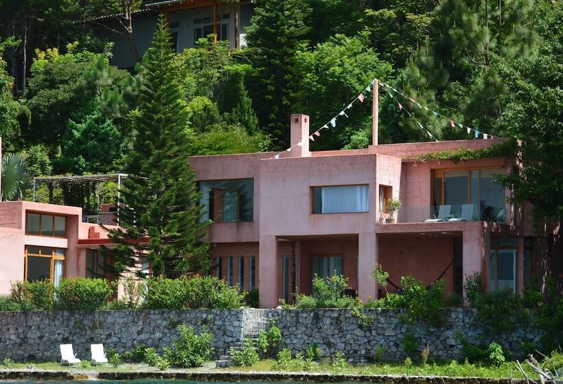 تختخواب و صبحانه Anzan Atitlan