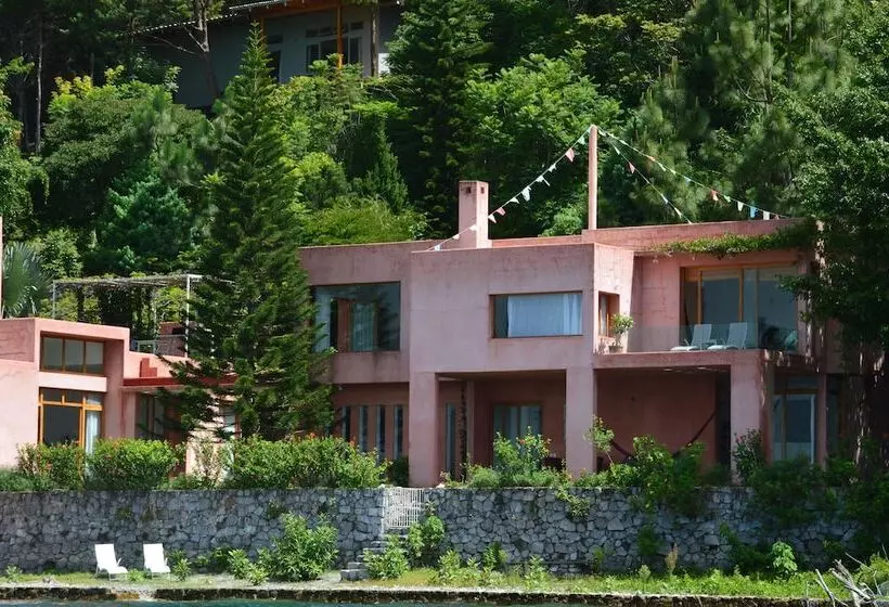 تختخواب و صبحانه Anzan Atitlan