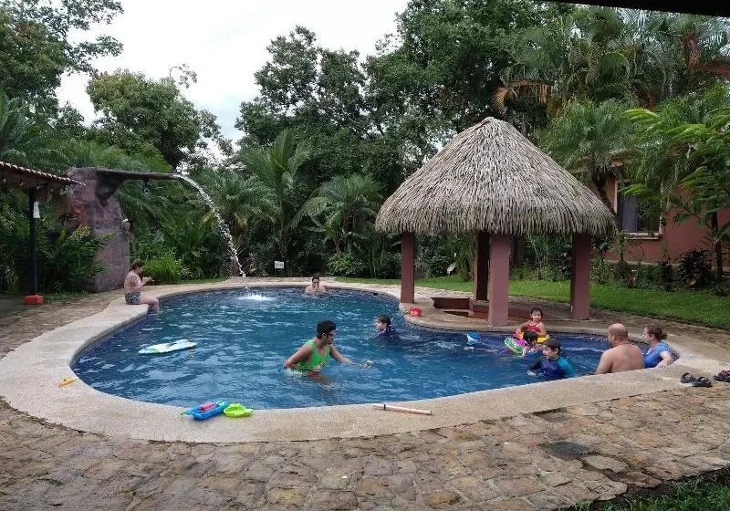 Aamiaismajoitus (B&B) Regenerate Wellness Center At Villas Escondidas