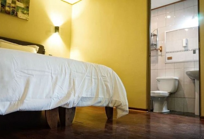 Blu Suites Motel Y Refugio Romantico Adults Only