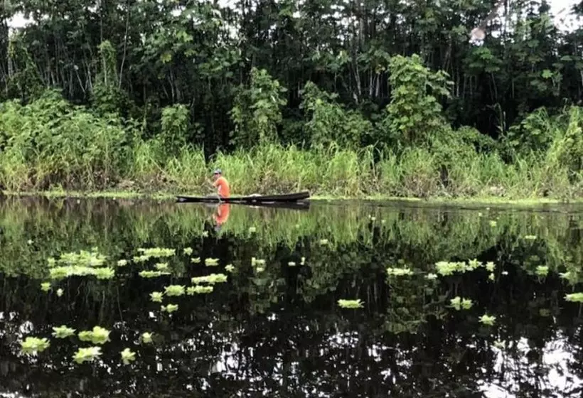 ホテル Amazon Wonder Expeditions