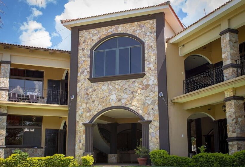 هتل Grand Caporal