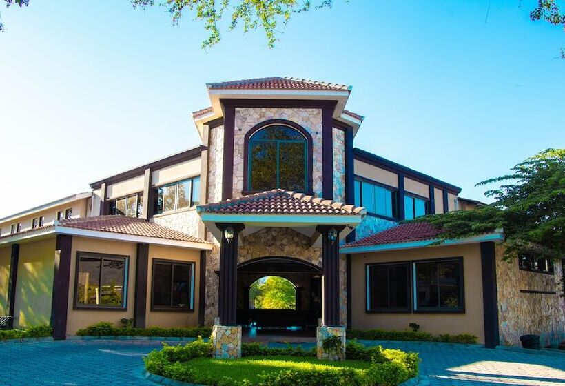 هتل Grand Caporal