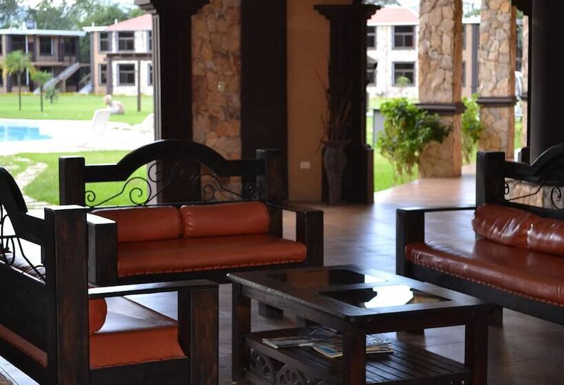 هتل Grand Caporal