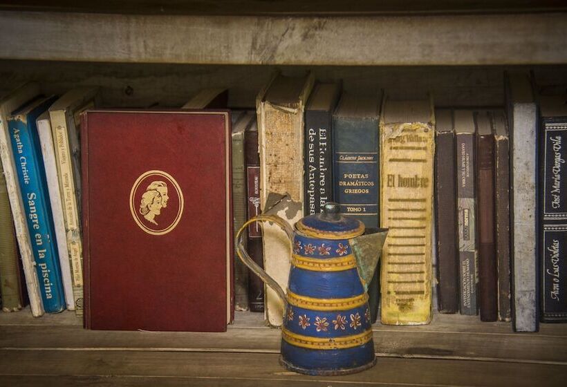 Отель Playa Manglares Isla Barú