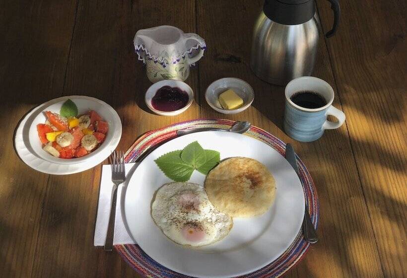 Отель Playa Manglares Isla Barú