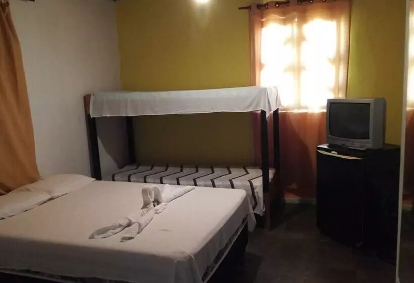 Hotelli Pousada Aconchego De Imbassaí
