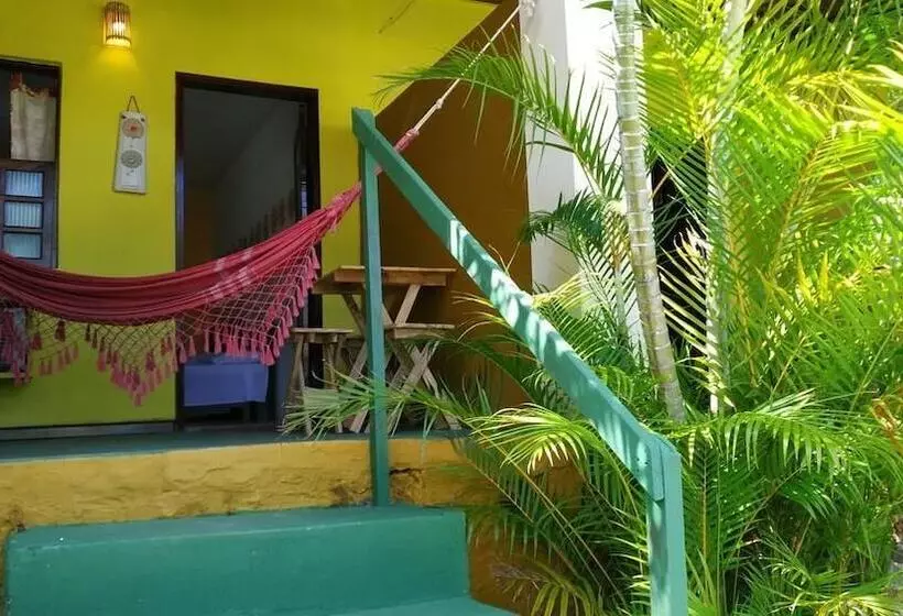Hotelli Pousada Aconchego De Imbassaí