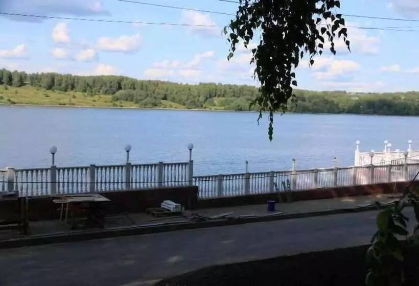 ホテル Son And Len